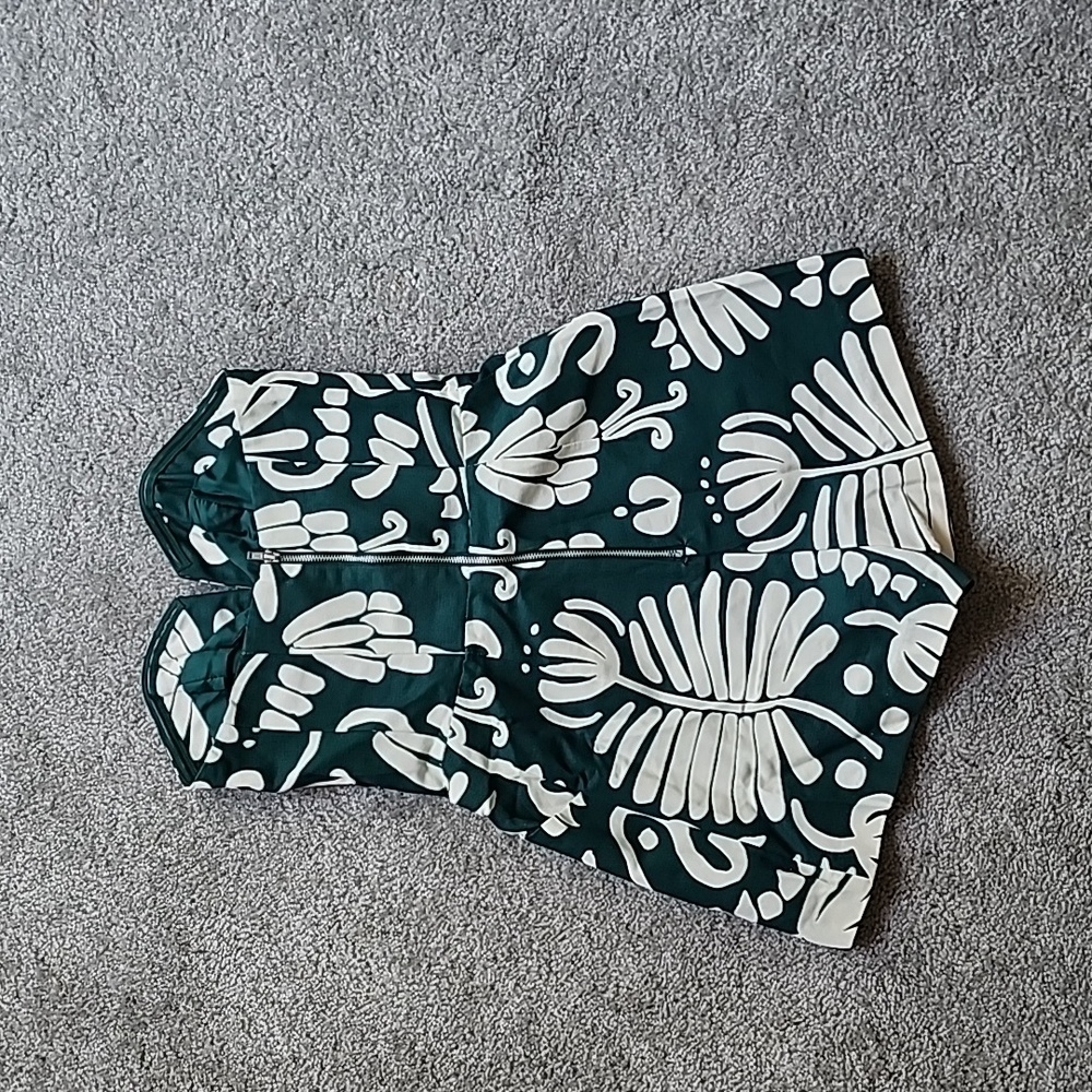 H&m conscious zip up plant print romper (tropical vibes) - Picture 3 of 5